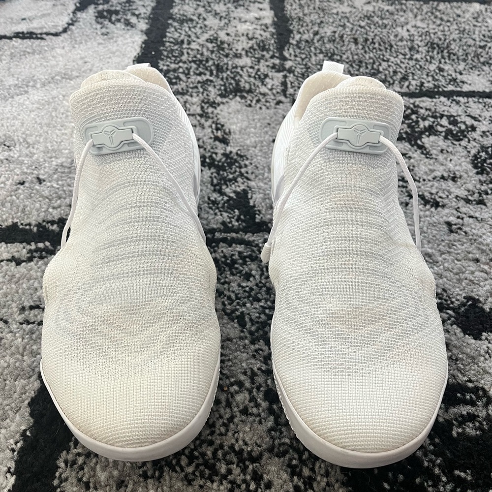 NIKE Kobe A.D NXT